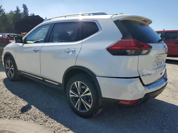 JN8AT2MV3HW020687 2017 NISSAN ROGUE - Image 2