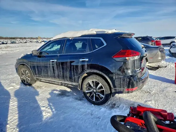 JN8AT2MV3HW022312 2017 NISSAN ROGUE - Image 2