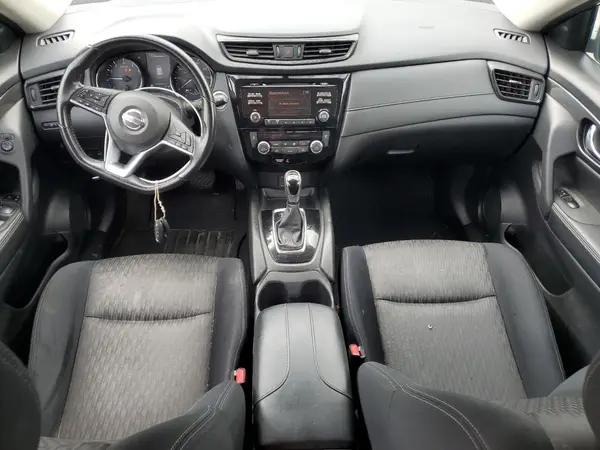 JN8AT2MV3HW023203 2017 NISSAN ROGUE - Image 8