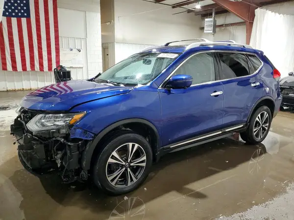 JN8AT2MV3HW023251 2017 NISSAN ROGUE - Image 1