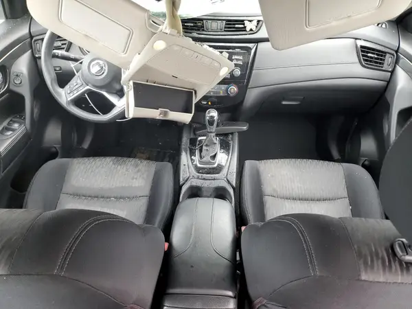 JN8AT2MV3HW023721 2017 NISSAN ROGUE - Image 8