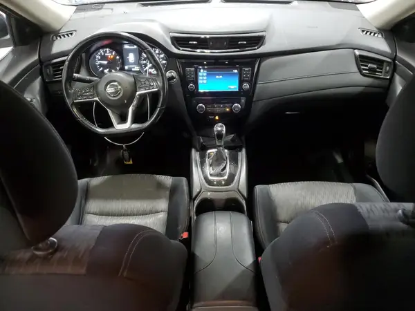 JN8AT2MV3HW251217 2017 NISSAN ROGUE - Image 8
