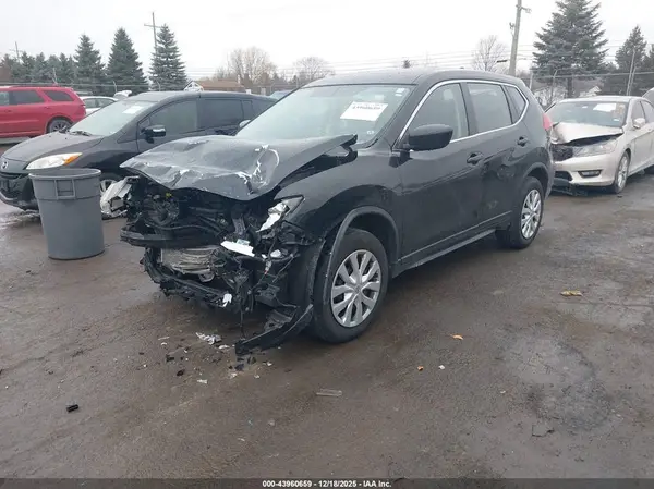 JN8AT2MV3HW252268 2017 NISSAN ROGUE - Image 2