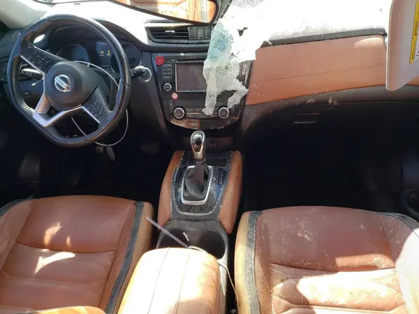 JN8AT2MV3HW252335 2017 NISSAN ROGUE - Image 8