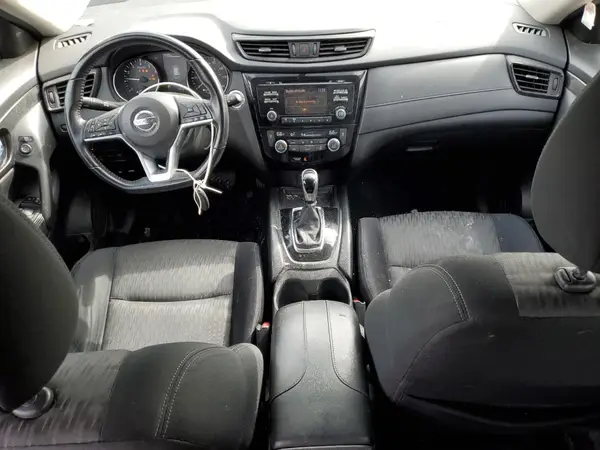 JN8AT2MV3HW253310 2017 NISSAN ROGUE - Image 8