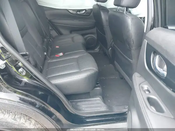 JN8AT2MV3HW254196 2017 NISSAN ROGUE - Image 8