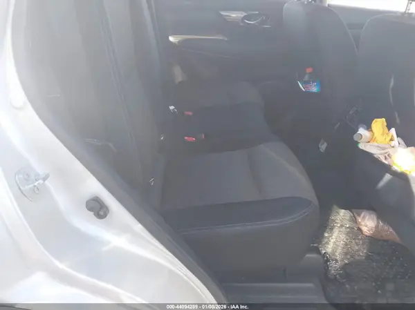 JN8AT2MV3HW257051 2017 NISSAN ROGUE - Image 8