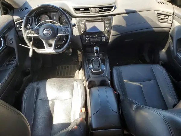 JN8AT2MV3HW257373 2017 NISSAN ROGUE - Image 6