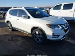 JN8AT2MV3HW258183 2017 NISSAN ROGUE