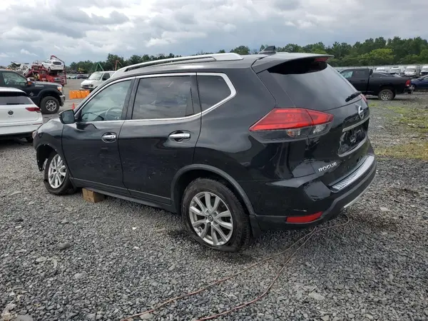 JN8AT2MV3HW260130 2017 NISSAN ROGUE - Image 2