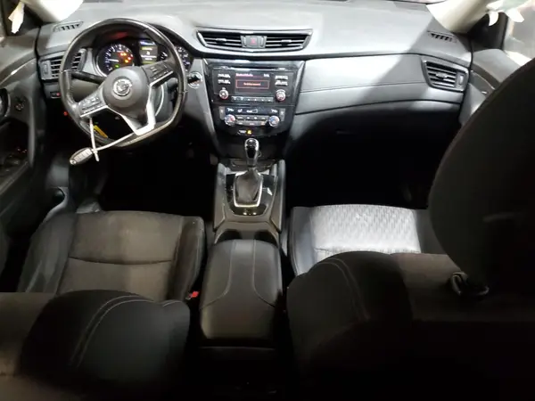 JN8AT2MV3HW262119 2017 NISSAN ROGUE - Image 8