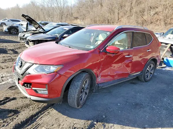 JN8AT2MV3HW263481 2017 NISSAN ROGUE - Image 1