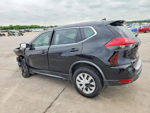 JN8AT2MV3HW264386 2017 NISSAN ROGUE - Image 2