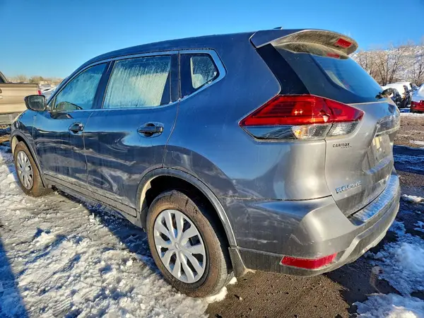 JN8AT2MV3HW264520 2017 NISSAN ROGUE - Image 2