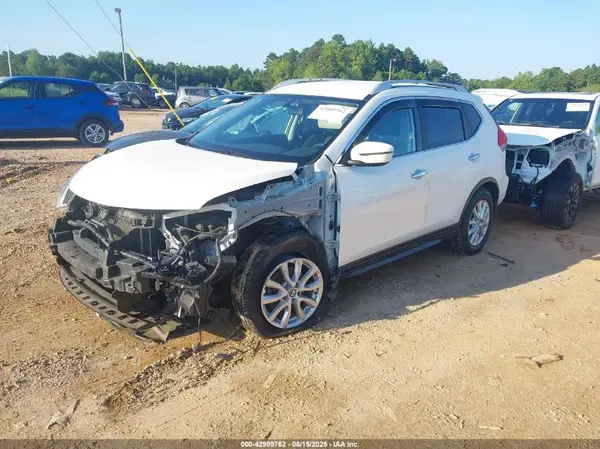 JN8AT2MV3HW264968 2017 NISSAN ROGUE - Image 2
