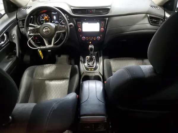 JN8AT2MV3HW265389 2017 NISSAN ROGUE - Image 8