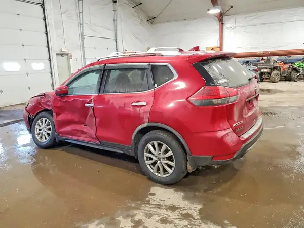 JN8AT2MV3HW265683 2017 NISSAN ROGUE - Image 2