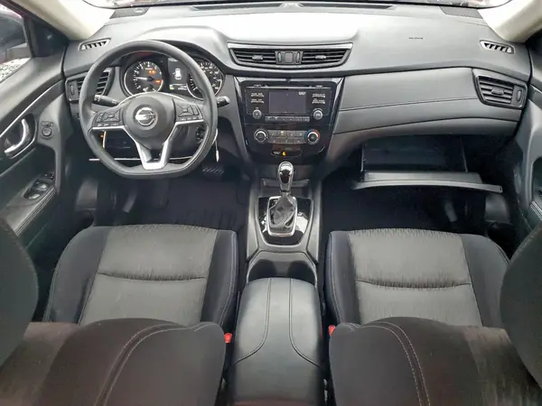 JN8AT2MV3HW268809 2017 NISSAN ROGUE - Image 8