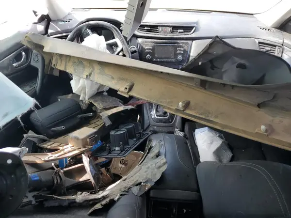 JN8AT2MV3HW270186 2017 NISSAN ROGUE - Image 8