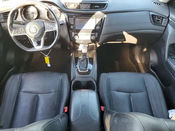 JN8AT2MV3HW273170 2017 NISSAN ROGUE - Image 8