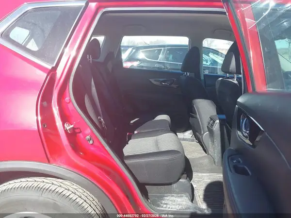 JN8AT2MV3HW275405 2017 NISSAN ROGUE - Image 8