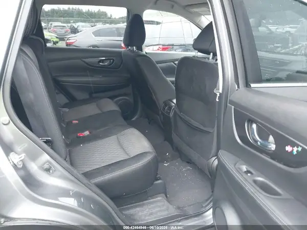 JN8AT2MV3HW276506 2017 NISSAN ROGUE - Image 8