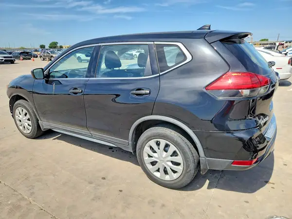 JN8AT2MV3HW278174 2017 NISSAN ROGUE - Image 2