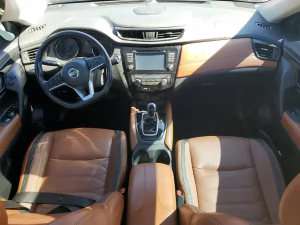 JN8AT2MV3HW282435 2017 NISSAN ROGUE - Image 8
