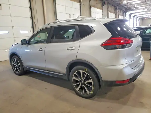 JN8AT2MV3HW283875 2017 NISSAN ROGUE - Image 2