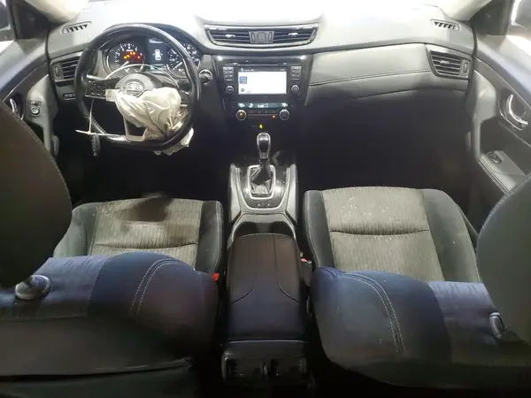 JN8AT2MV3HW285321 2017 NISSAN ROGUE - Image 8