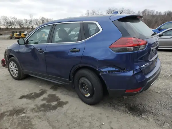 JN8AT2MV3JW301233 2018 NISSAN ROGUE - Image 2