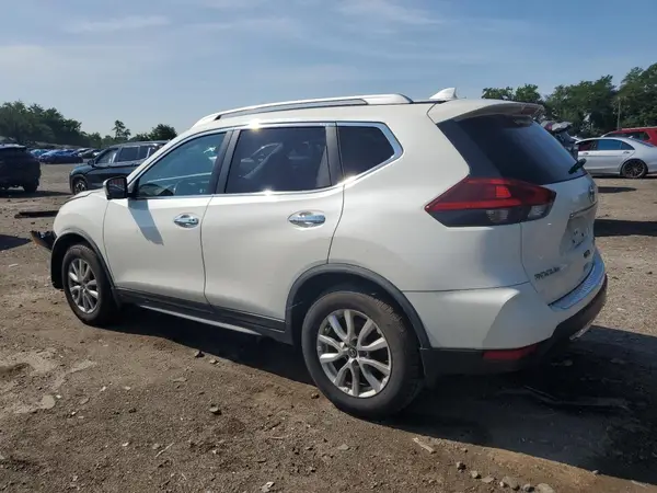 JN8AT2MV3JW307162 2018 NISSAN ROGUE - Image 2