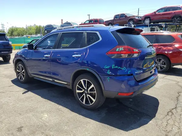 JN8AT2MV3JW307257 2018 NISSAN ROGUE - Image 2