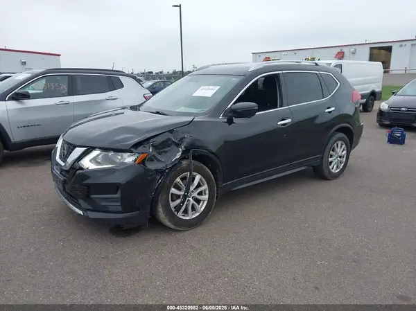 JN8AT2MV3JW307338 2018 NISSAN ROGUE - Image 2