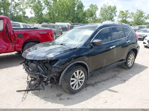 JN8AT2MV3JW308649 2018 NISSAN ROGUE - Image 2