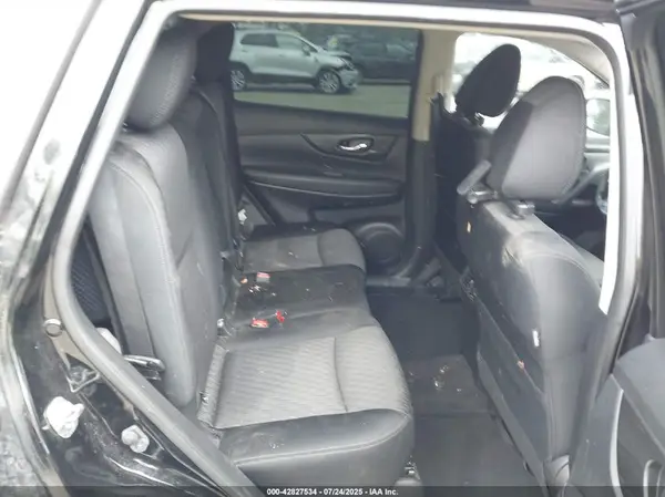 JN8AT2MV3JW308649 2018 NISSAN ROGUE - Image 8