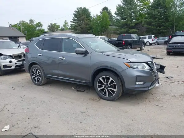 JN8AT2MV3JW309459 2018 NISSAN ROGUE - Image 1
