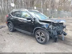 JN8AT2MV3JW310403 2018 NISSAN ROGUE