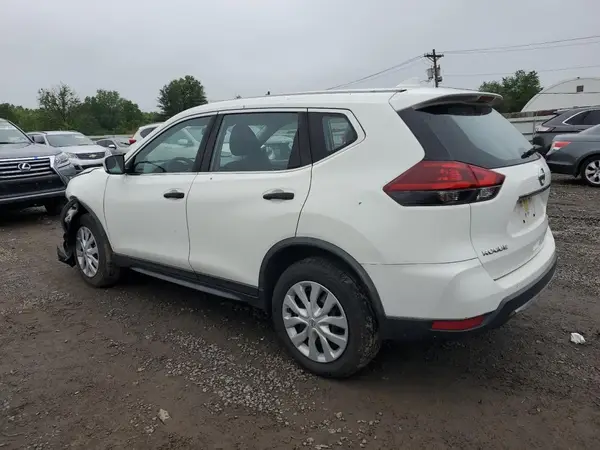 JN8AT2MV3JW311129 2018 NISSAN ROGUE - Image 2