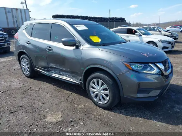 JN8AT2MV3JW312796 2018 NISSAN ROGUE - Image 1