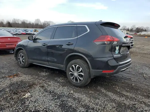 JN8AT2MV3JW313219 2018 NISSAN ROGUE - Image 2