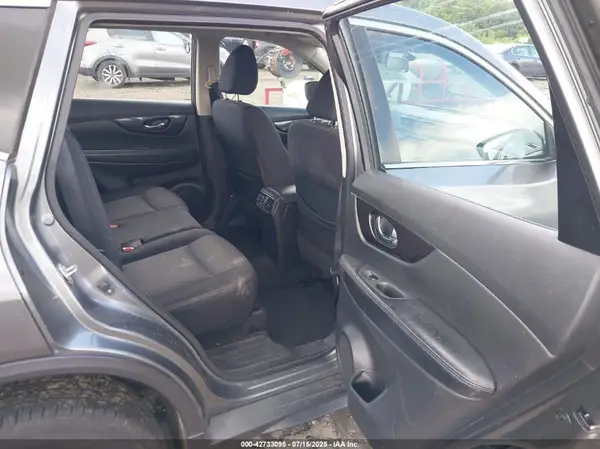 JN8AT2MV3JW314726 2018 NISSAN ROGUE - Image 8