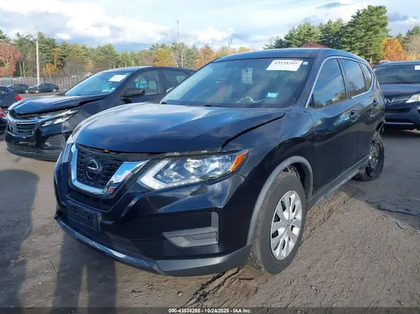 JN8AT2MV3JW314872 2018 NISSAN ROGUE - Image 2