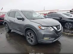 JN8AT2MV3JW319845 2018 NISSAN ROGUE