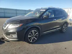 JN8AT2MV3JW323412 2018 NISSAN ROGUE