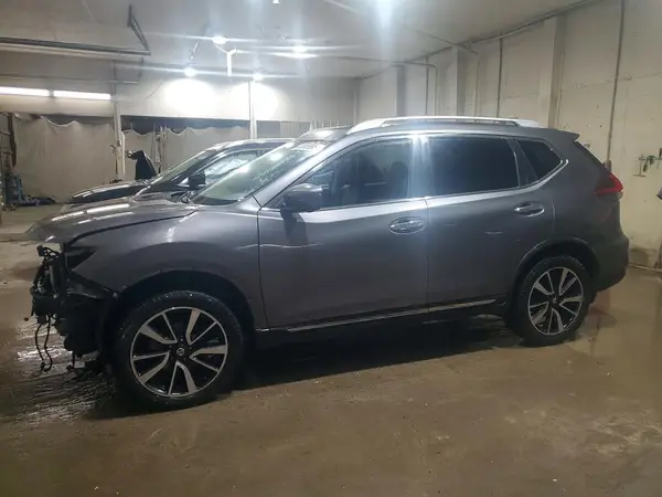 JN8AT2MV3JW324527 2018 NISSAN ROGUE - Image 1