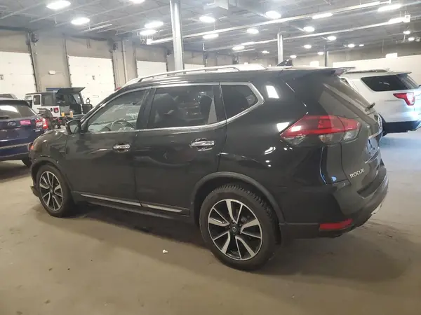 JN8AT2MV3JW325953 2018 NISSAN ROGUE - Image 2