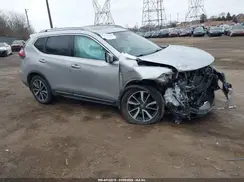 JN8AT2MV3JW326973 2018 NISSAN ROGUE