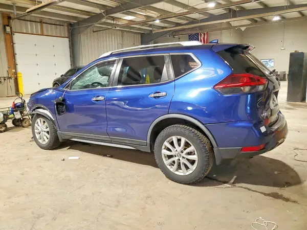 JN8AT2MV3JW328738 2018 NISSAN ROGUE - Image 2