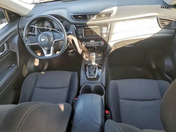 JN8AT2MV3JW329825 2018 NISSAN ROGUE - Image 8
